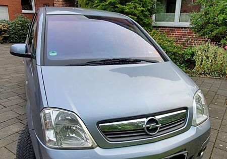 Opel Meriva 1.6 16 V