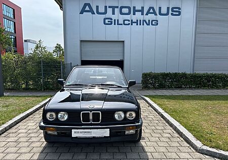 BMW 320i Cabrio E30 *6 Zylinder *Volleder*