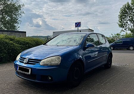 VW Golf Volkswagen V 1.6 Comfortline