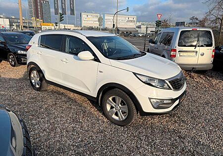 Kia Sportage 1.6 GDI 2WD Attract Klima-Autom. Kamera