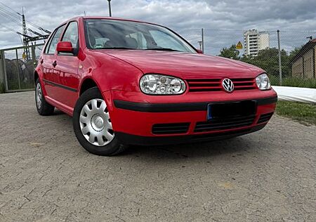 VW Golf Volkswagen 1.4 16V *2.Hand*TÜV*Zahnriemen,Service,Brem