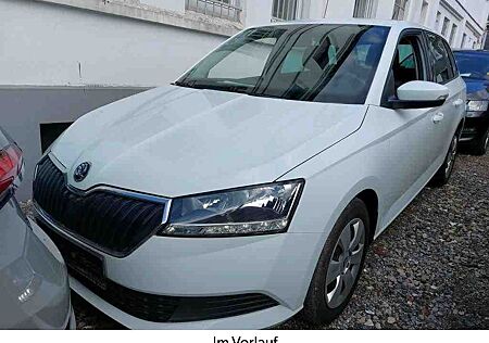 Skoda Fabia Combi Ambition 1.0 TSI/AHK/PDC/GRA/KLIMAAU