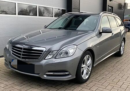 Mercedes-Benz E 250 CDI BlueEFFICIENCY