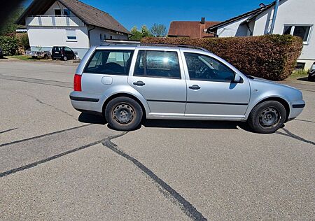VW Golf Volkswagen 1.6 Special Variant Special