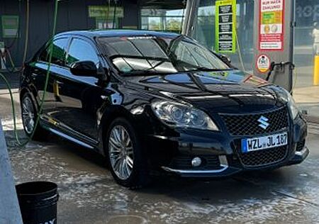 Suzuki Kizashi 2.4 SPORT SPORT
