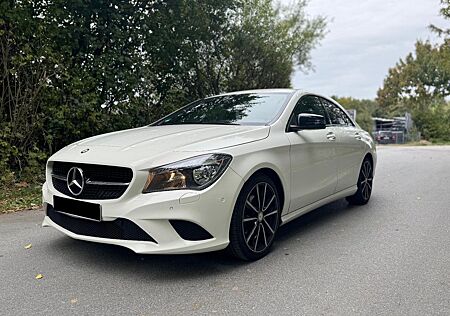 Mercedes-Benz CLA 200 Night/Urban 18" 6-Gang TÜV 08/27 8-fach