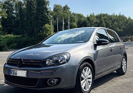 VW Golf Volkswagen 1.2 TSI BMotion Tech Style Variant Styl...