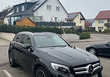 Mercedes-Benz GLC 300 4MATIC Autom.
