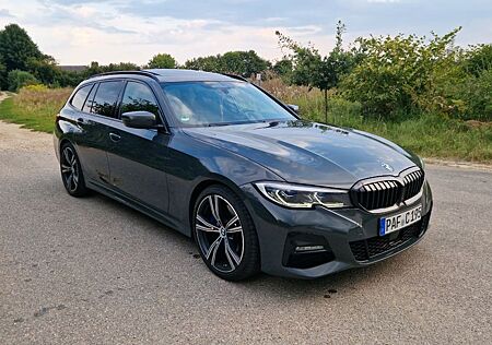 BMW 320d Touring M-Paket Vollausstattung