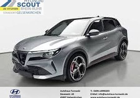 Alfa Romeo Junior Ibrida 1.2 VGT 48V-Mild Hybrid Navi LED