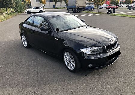 BMW 120i Coupé - M Paket