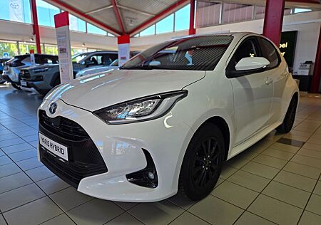 Toyota Yaris Hybrid 1,5-L-VVT-IE Team D