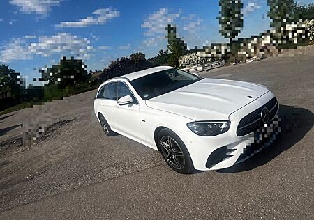 Mercedes-Benz E 300 de 4MATIC T Autom. -