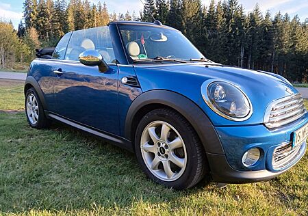 Mini Cooper Cabrio /TÜV+Bremsen Neu/Schekheft/2.Hand