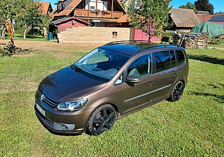 VW Touran Volkswagen 1.6 TDI DPF Trendline Tüv 03/26