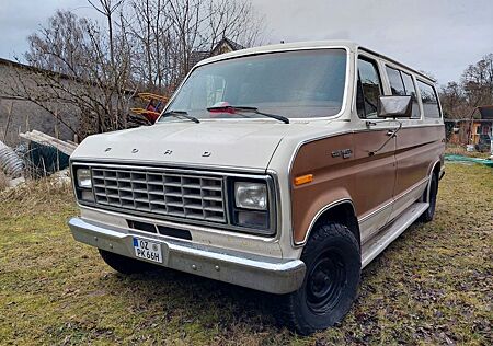 Ford Econoline V8 Club-Wagon H-Kennzeichen Bus