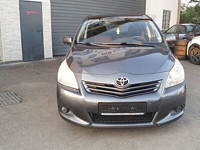 Toyota Verso Edition Klimaauto Pano-D PDC Alufelgen