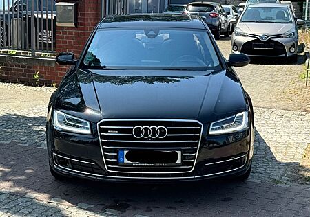 Audi A8 3.0 TDI ultra tiptronic quattro -