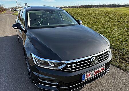 VW Passat Variant Volkswagen Highline*R-LINE*ACC*DCC*LED*PANO*