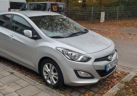 Hyundai i30 1.4 Trend Trend