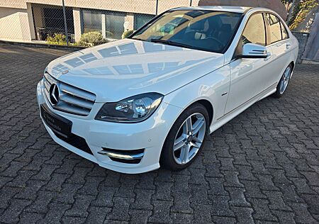 Mercedes-Benz C 220 *AMG-PAKET*NAVI*PDC
