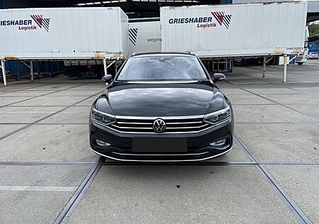 VW Passat Variant Volkswagen 2.0 TDI SCR 147kW DSG Eleganc...