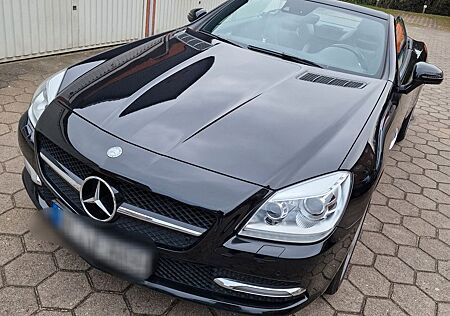 Mercedes-Benz SLK 200 -