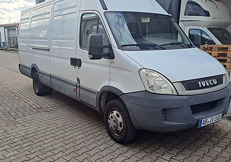 IVECO C35V L4H3