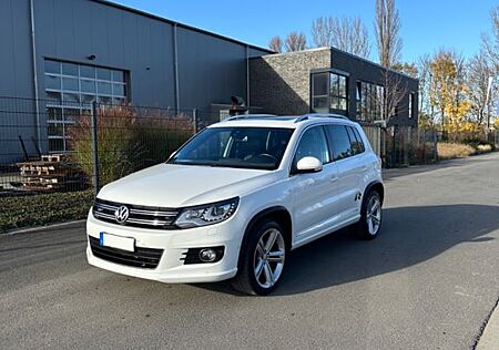 VW Tiguan Volkswagen 2.0 TDI SCR 135 DSG 4M BMT LOU Sport ...