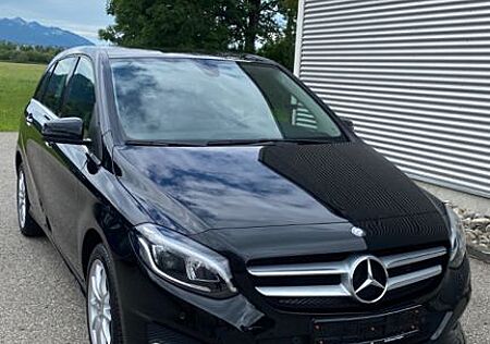 Mercedes-Benz B 200 d DCT Urban Urban
