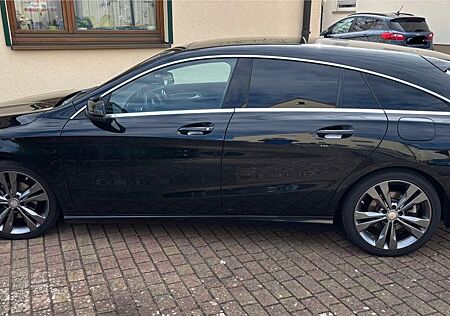 Mercedes-Benz CLA 200 Shooting Brake CLA 200 d Urban Shoot...