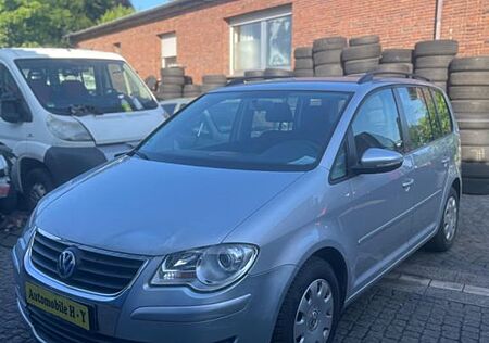 VW Touran Volkswagen Trendline BlueMotion 1,9 TDI