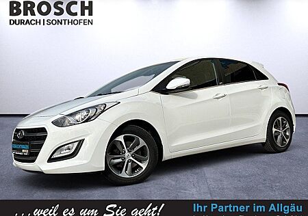 Hyundai i30 gebraucht kaufen Hyundai i30 5TÜRER 1.4 PASSION ALU+KLIMA+SHZ+BLUETOOTH++