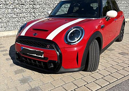 Mini Cooper S 5-T. Aut. HUD ACC Pano RFK Classic Trim
