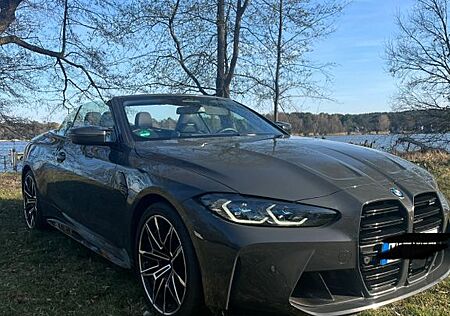 BMW M4 Competition M xDrive Cabrio Competition