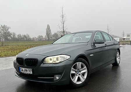 BMW 535i 306 PS*LEDER*NAVI*MEMORY*8-FACH BEREIFT*