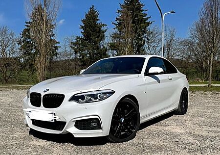 BMW 220i Steptronic Coupé M Sport M Sport