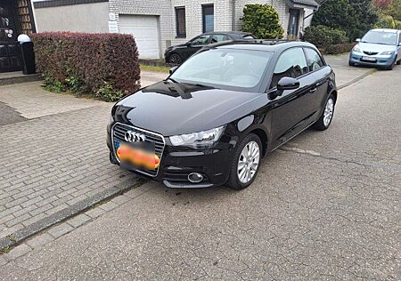 Audi A1 1.4 TFSI Ambition Ambition Volleder Tüv SHZ