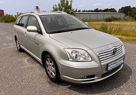Toyota Avensis Combi Sol 1.8-l-VVT-i