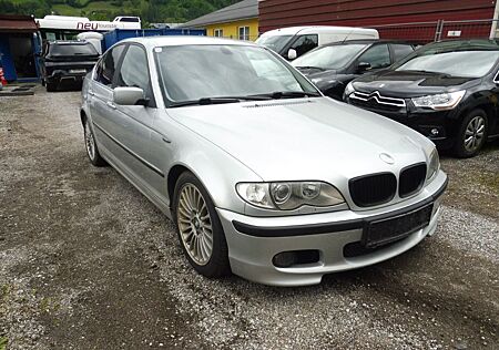 BMW 330xi 330 Baureihe 3 Lim. ---Xenon Navi 4x4 M