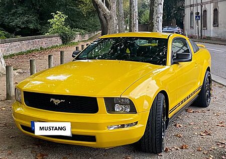 Ford Mustang V6 4.0L
