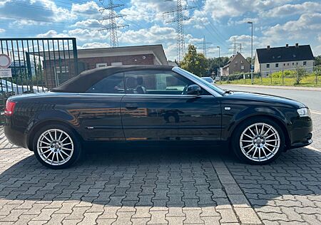 Audi A4 Cabriolet 1.8 T Automatik Leder Klima