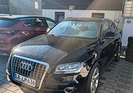 Audi Q5 2.0 TFSI S tronic quattro -