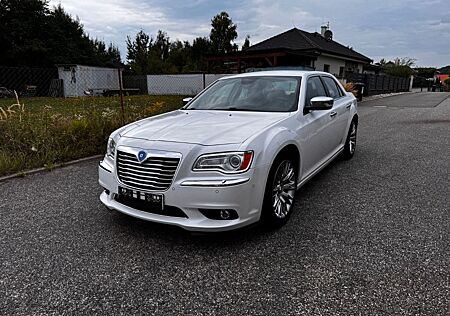 Lancia Thema 3.0 V6 CRD 24v 176kW Platinum Automati...