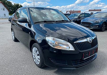 Skoda Fabia Active Klima PDC Scheckheft