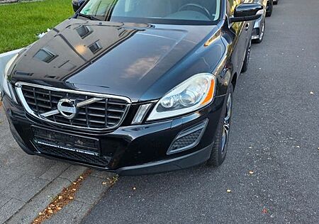 Volvo XC 60 XC60 D4 Momentum 2 WD