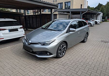 Toyota Auris Touring Sports Touring Sports Hybrid 1...