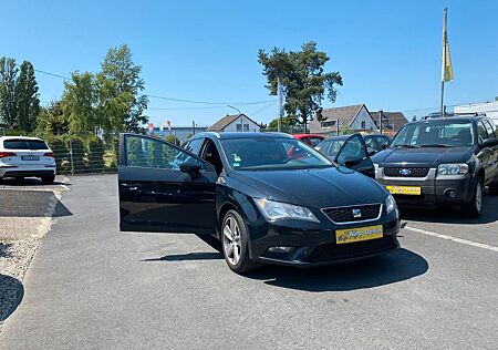Seat Leon ST 1.6 TDI NAVI Einparkhilfe Euro5 AHK