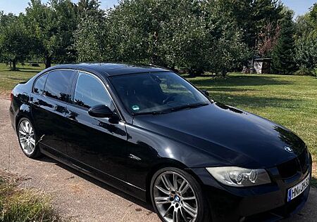 BMW 325i M-Paket sehr gepflegt, voll!