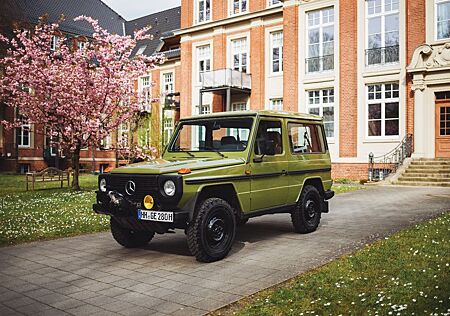 Mercedes-Benz G 280 280 GE (PUCH) SWB / Agavengrün / Klima